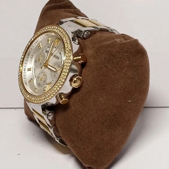 Michael Kors women's 2 Tone Chronograph w Date Oversized Quartz Watch. - Picture 4 of 8